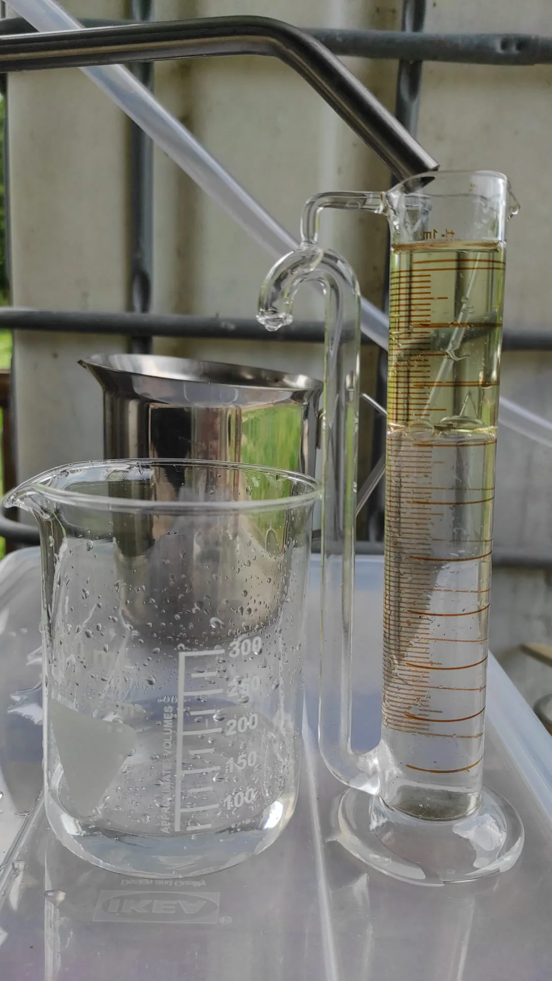 Distillare olio essenziale e idrolato